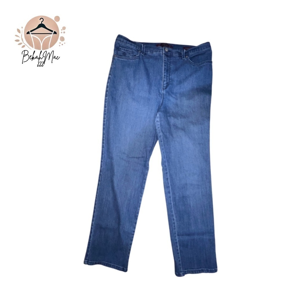 Gloria Vanderbilt Amanda Jeans, Size 14 – Classic High-Rise Comfort